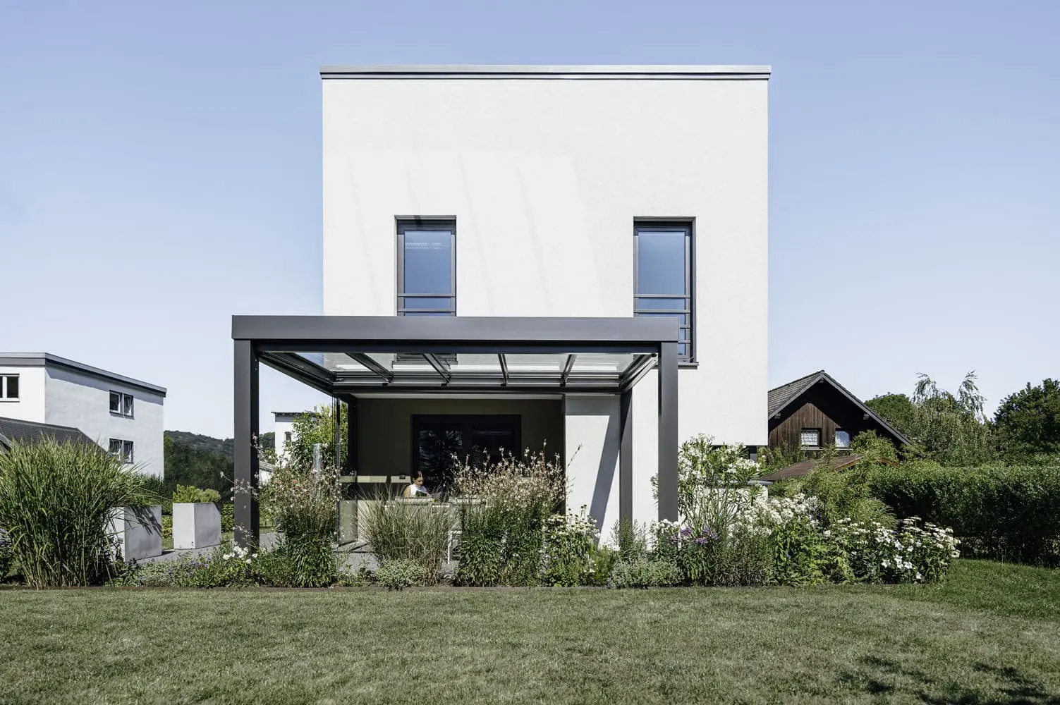 terrassenueberdachung-augsburg-wohnhaus Terrassenüberdachung an einem Wohnhaus in Augsburg<br />